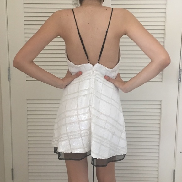 X by NBD “3 am in LA” Sequin Dress - Picture 6 of 6